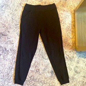 Black luon lululemon joggers
